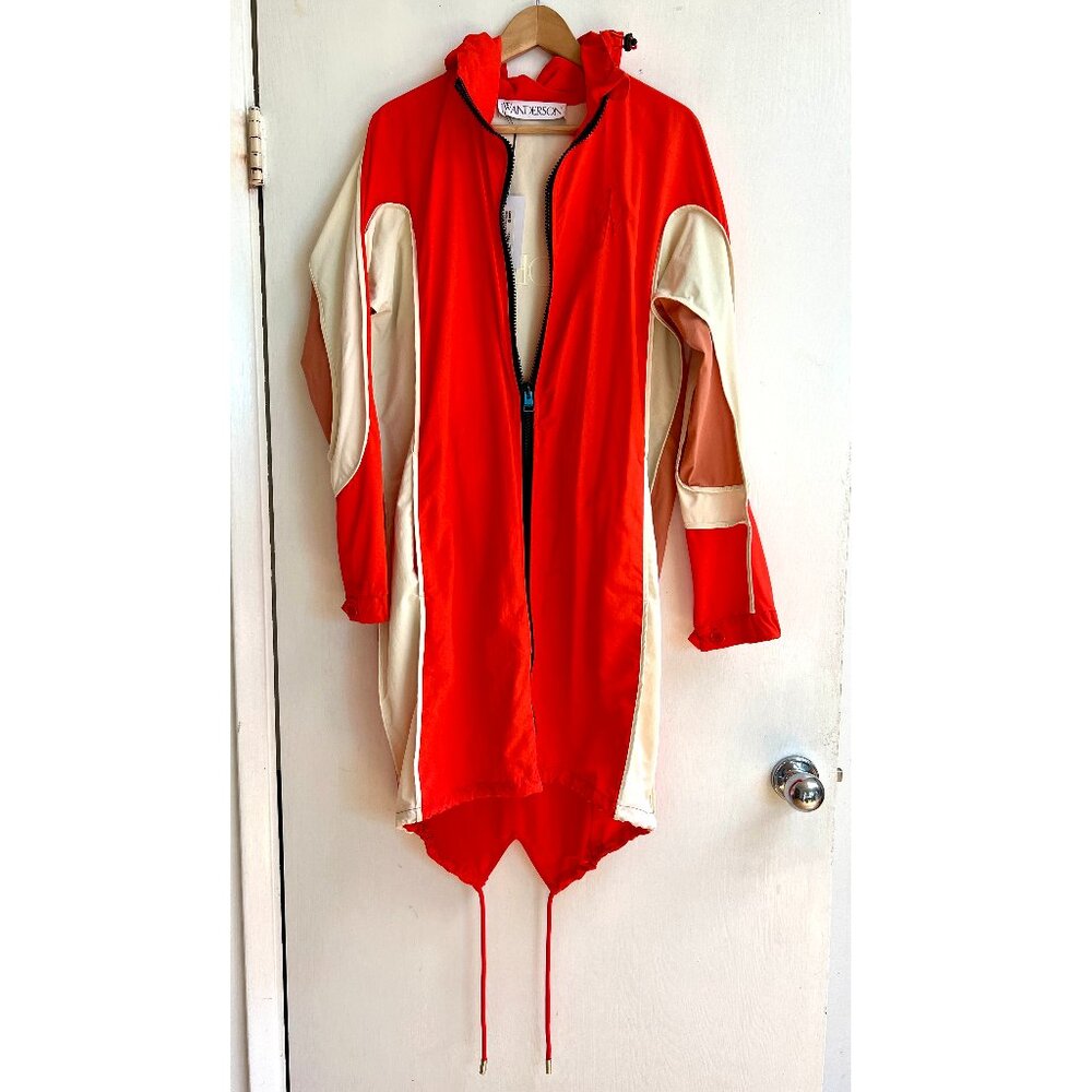 JW Anderson logo-embroidered colour-block parka